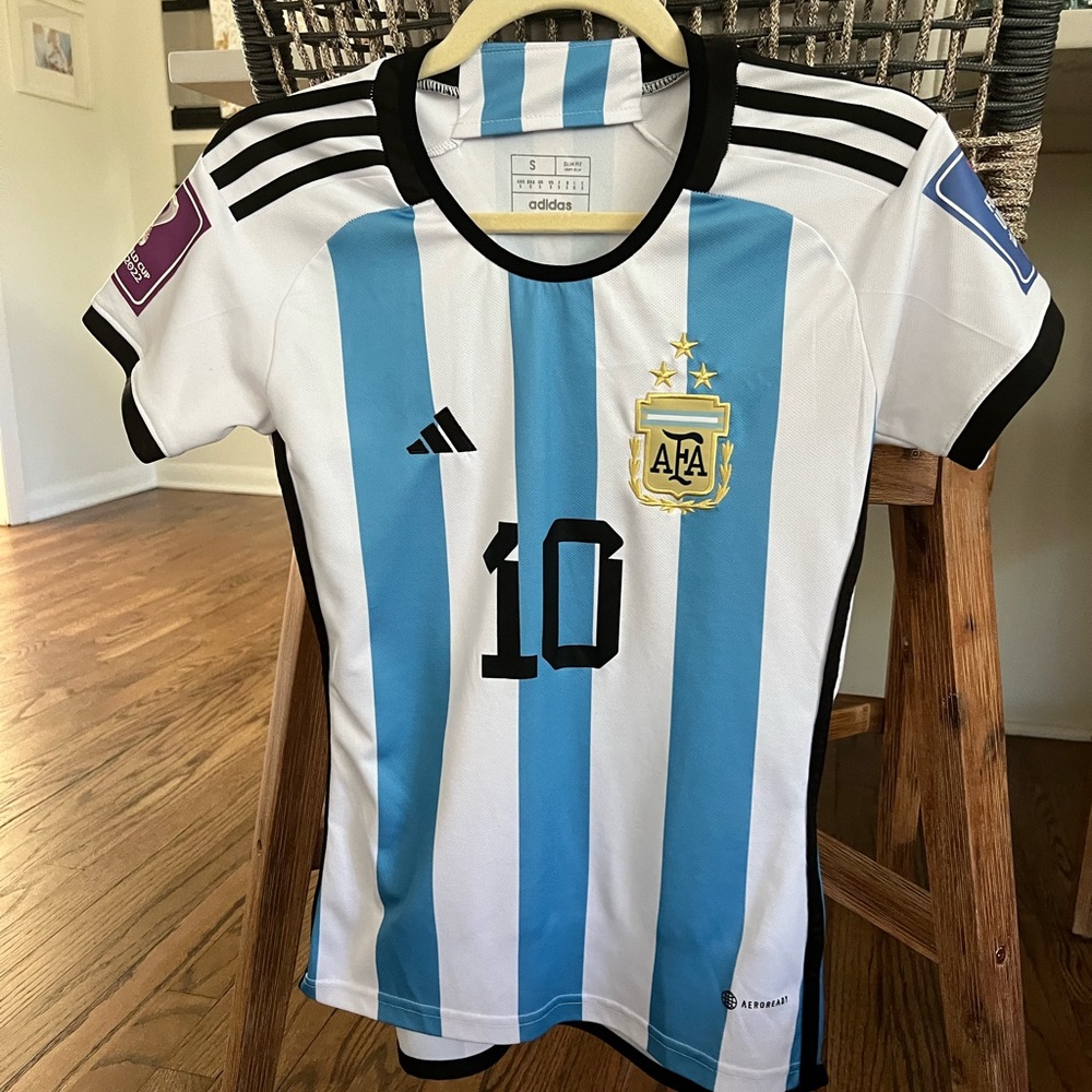 Messi Argentina women’s soccer jersey